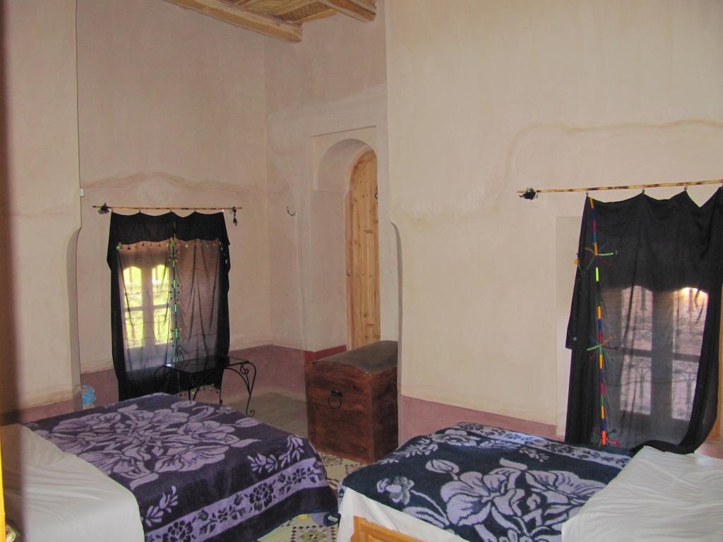 Hotel Kasbah Ait Kassi à Boumalne Extérieur photo